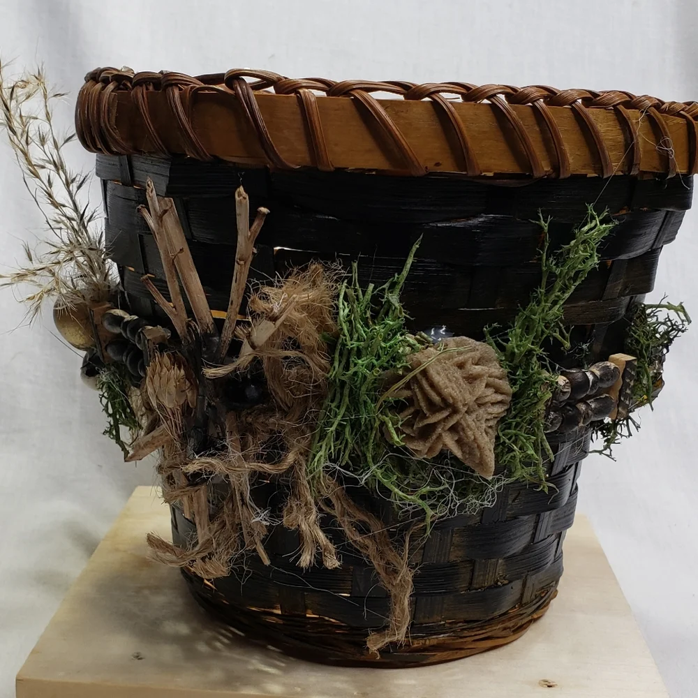 Handcrafted Accented Wicker Planter Basket Coral Floral Beads